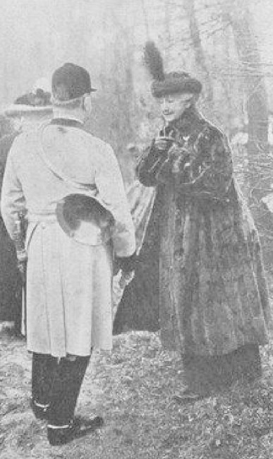 La duchesse de Chartres au rendez-vous - Photo tirée du Sport universel illustré (1906)